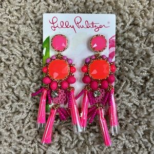 NWT Lilly Pulitzer kitschy coral waterside earrings